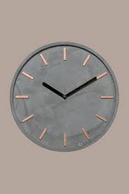 Wanduhr Beton O 28 Cm Jetzt Kaufen Bei Hornbach Osterreich Wanduhr Wanduhren Wohnzimmer Wanduhren Modern