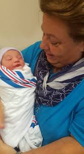 Γέννησε η Αννέτ Αρτάνι (φωτό)