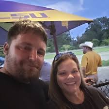 Business closed due to water level