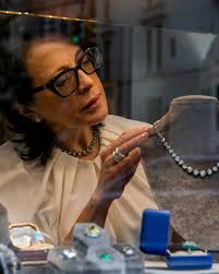 The Vintage Natural Diamond Jewelry