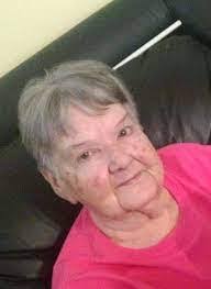 Pearl Starnes's Instagram, Twitter & Facebook