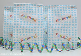 Bastelvorlagen für den winter / für weihnachten. Basteln Fur Fasching Und Karneval Eine Uberraschung In Der Tute Diy Zuckersusse Apfel Kreativer Familienblog Und Reiseblog
