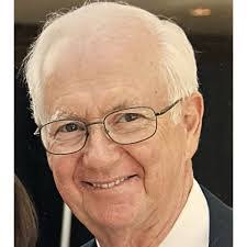 Shelby Silverman's Instagram, Twitter & Facebook