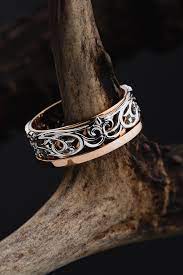 Vintage Style Wedding Ring Gold Wedding Ring Floral Wedding Etsy In 2021 Mens Wedding Rings Vintage Style Wedding Rings Wedding Rings For Women