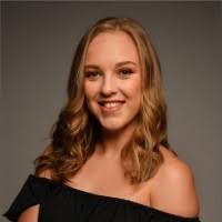 Chantelle Walker's Instagram, Twitter & Facebook