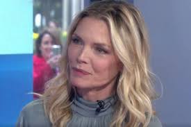 A behind the scenes video from the set of the 1992 movie has gone viral thanks to michelle pfeiffer's incredible whip skills. Michelle Pfeiffer Reveals Whether She D Ever Get Back Into That Iconic Catwoman Costume Etcanada Com