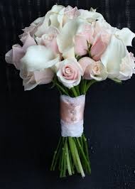 Hand Tied Bouquet Of Roses And Calla Lily Flower Centerpieces Wedding Pink Calla Lilies Wedding Bouquets