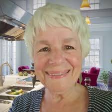 DESIGNS FOR LIVING BY WENDY, LLC