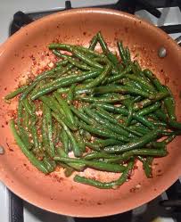 Szechuan Green Beans Szechuan Green Beans Recette Haricot Vert Recettes De Haricots Haricots Verts