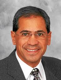 Fred Dunphy, Dr. William Gomez to be recognized at Scholars Dinner for  contributions to youth football