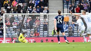 Ohhhhhhhhhh schick😱🤪 i guess we have already the goal of the tournament ⚽🏆👏🏼 #euro2020 — mesut özil (@mesutozil1088) june 14, 2021. Pipoula1qcda4m