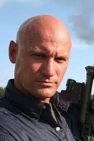 Richard Machowicz's Instagram, Twitter & Facebook