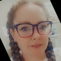 Heather Kellogg's Instagram, Twitter & Facebook