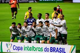 O time da casa tentou incomodar com bastante correria e em algumas ocasiões colocou a defesa visitante em apuros. 93pgcrlen3kttm