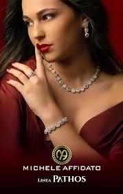 Premio Sila '49: vince Viola Ardone, riconoscimento alla poetessa Vivian  Lamarque