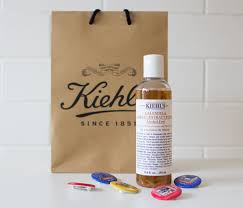 The calendula deep cleansing foaming face wash is a gentle cleanser suitable for normal to oily skin types. 6 Kiehl S Products Reviewed Diva In Me