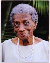 Enid Lynch's Instagram, Twitter & Facebook