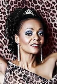 When Women Rule the World" Episode #1.8 (TV Episode 2008)