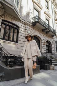 Buy now pay later with klarna, afterpay, zippay & laybuy. Oversized Cream Sweater And Knit Pants For Nyfw Song Of Style