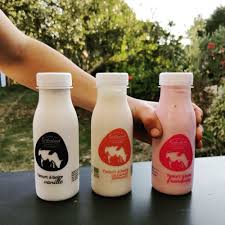 Packaging Produits Laitiers Ferme De Kerbastard Mise En Plis Mathilde Gatesoupe Mise En Plis Packaging La Laitiere
