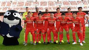名古屋グランパスエイト（なごやグランパスエイト、 nagoya grampus eight ）は、日本の名古屋市、豊田市を中心とする愛知県全域をホームタウンとする 、日本プロサッカーリーグ（jリーグ）に加盟するプロサッカークラブ。 jリーグ創設当初からのチーム、オリジナル10の1つ。 åå¤å±‹ã‚°ãƒ©ãƒ³ãƒ'ã‚¹ ç§»ç±æƒ…å ± ç™»éŒ²é¸æ‰‹ è©¦åˆæ—¥ç¨‹ 2020å¹´jãƒªãƒ¼ã‚° Goal Com