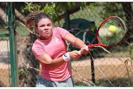 She was born to an italian father and to a mother of ghanaian and polish descent. Giorgi E Paolini Al Via A Losanna Bronzetti Nelle Quali Tiscali Sport