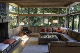 Ron Thom 'tree house' for sale in West Vancouver for 3rd time in 70 years