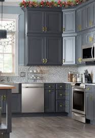 مطابخ عصرية باللون الرمادي مجلة هي