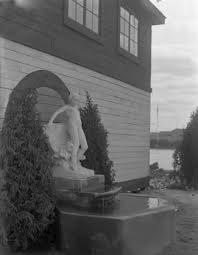 Wichtigste touristische attraktion in arvika ist das rackstadmuseum, in dem werke der nach dem gründer und bekanntestes mitglied der künstlergruppe war der bildhauer christian eriksson, neben. Arvika Kommun 178400 003391 Skulptur Christian Eriksson