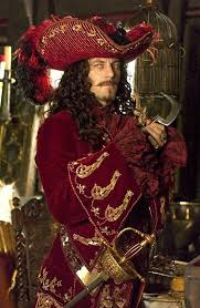 Peter Pan 2003 As Mr Darling He S The Emotionally Absent But Dapper Dad But In Neverland He S A Hot Hot Captain H Peter Pan Captain Hook Jason Isaacs