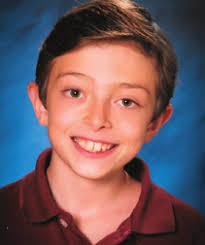 Annual Event 2 From Rabbi Rheins 3 Ritual Column 4 Preschool 10 B'nei  Mitzvah 11 Religious School 11 Youth Programs 12 Calendar