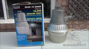 Regent Nh 1204m 175 Watt Mercury Vapor Security Light Old Loud Commentary Youtube