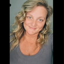 What type of pink Stanley would a 6th grade girl like?