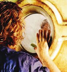 One Of The Most Heartbreaking Scenes Out Of The Whole 6 Seasons Of Lost My Two Favourite Characters Desmond And Charlie 3 Lost Tv Show Cusick Lost