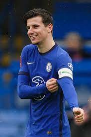 Mason mount believes he can play in a deeper central midfield role in the england side. Mason Mount Shares Emotional Throwback Pic Aged 6 In Chelsea Kit And Reveals Pride After Captaining Club