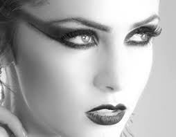 Laritza Parraga Projects :: Photos, videos, logos, illustrations and  branding :: Behance