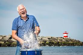 Drumsolo van cesar zuiderwijk tijdens een live optreden van de golden earring in 2015. Scheveningen 2018 Feest Aan Zee Scheveningen Strand