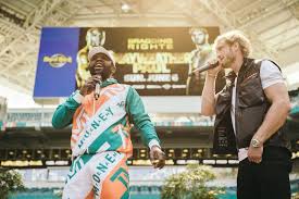 Mayweather is due to fight logan in an exhibition bout at. Ougjpodiy60aem