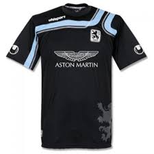 Original trikot des tsv 1860 münchen aus der saison 2005/2006, ohne aufdruck eines sponsors. 1860 Munich Trikot Historie Football Kit Archive