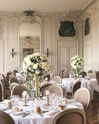 So, make it cosy by putting an arrangement together on the coffee table. Centre De Table Mariage Decoration Table Mariage Oriental Centre De Table Mariage Decoration Mariage Oriental