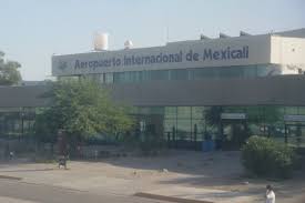 El aeropuerto de california cuenta dentro de sus instalaciones con puestos de primeros auxilios, ambulancias, desfibriladores, además de una clínica de primeros auxilios en la terminal internacional. Aeropuerto Internacional General Rodolfo Sanchez Taboada Aeropuerto Internacional De Mexicali Aerolineas Mexicanas