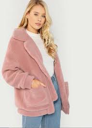 17 Fleece Jackets Under 50 That Basically Feel Like A Warm Hug Fashion Clothes Fleece Jacket