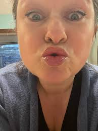 SympalyU Lipgloss est 2019 💋💋