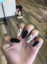 Black And White Marble Nails Short Image By Olivia Jackson On Nail Designs Marble Acrylic Nails Black Acrylic Nails Coffin Nails Designs