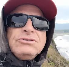 Check out William Shatner, Leonard Nimoy, DeForest Kelley and James Doohan  in Gunsmoke. Love the 'stash, William!