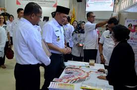 Dalam strategi nasional (stranas) percepatan pencegahan stunting mengamanatkan kepada kementerian desa, pdt, dan transmigrasi untuk: Penilaian Kinerja Kabupaten Kota Dalam Pelaksanaan Konvergensi Intervensi Penurunan Stunting Terintegrasi Tahun 2019 Multimedia Center Provinsi Kalimantan Tengah