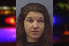 Jessica Guice's Instagram, Twitter & Facebook