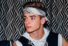 In the group's official youtube channel's videos, the comments in portuguese often … following. Josh Beauchamp Do Now United Posta Video Dancando E Quebra O Instagram Midiorama