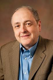 Leslie Leiter's Instagram, Twitter & Facebook