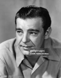 401 Lon Chaney Jr Photos & High Res Pictures